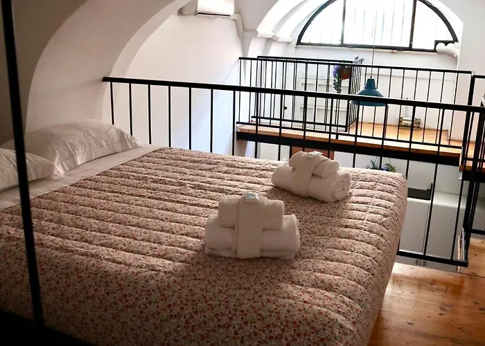 Loft In Rhome Apartment *